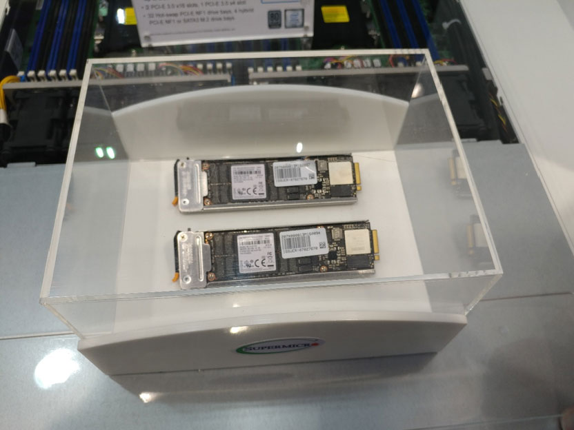 Supermicro HGX-2